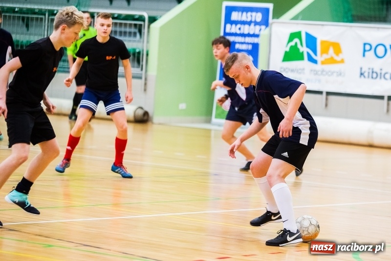 Zdjęcie w galerii na portalu naszraciborz.pl: Turniej piłki nożnej w Arenie Rafako wiadomości z regionu