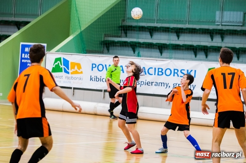 Zdjęcie w galerii na portalu naszraciborz.pl: Turniej piłki nożnej w Arenie Rafako wiadomości z regionu