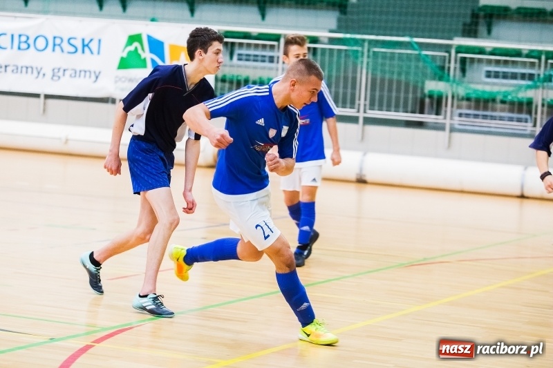 Zdjęcie w galerii na portalu naszraciborz.pl: Turniej piłki nożnej w Arenie Rafako wiadomości z regionu