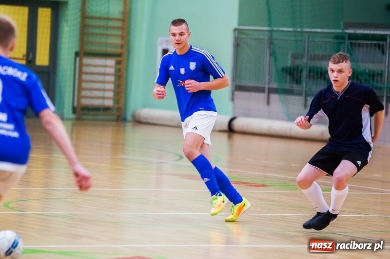Zdjęcie w galerii na portalu naszraciborz.pl: Turniej piłki nożnej w Arenie Rafako wiadomości z regionu
