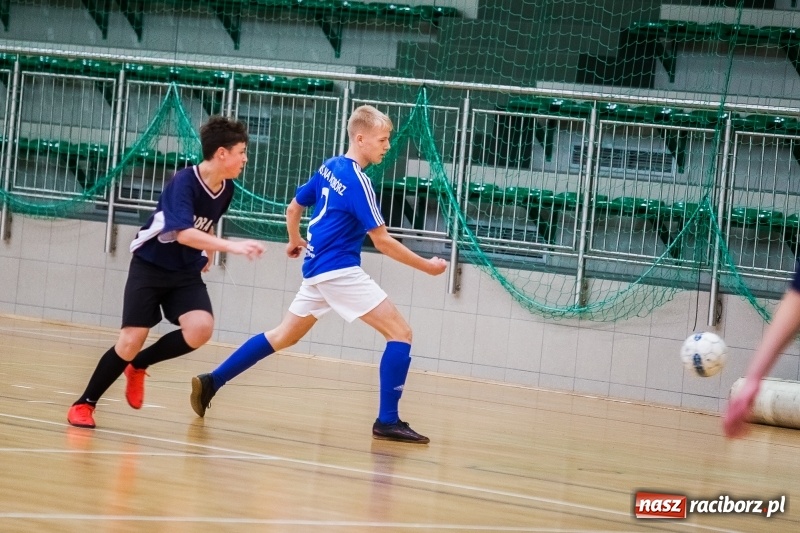 Zdjęcie w galerii na portalu naszraciborz.pl: Turniej piłki nożnej w Arenie Rafako wiadomości z regionu