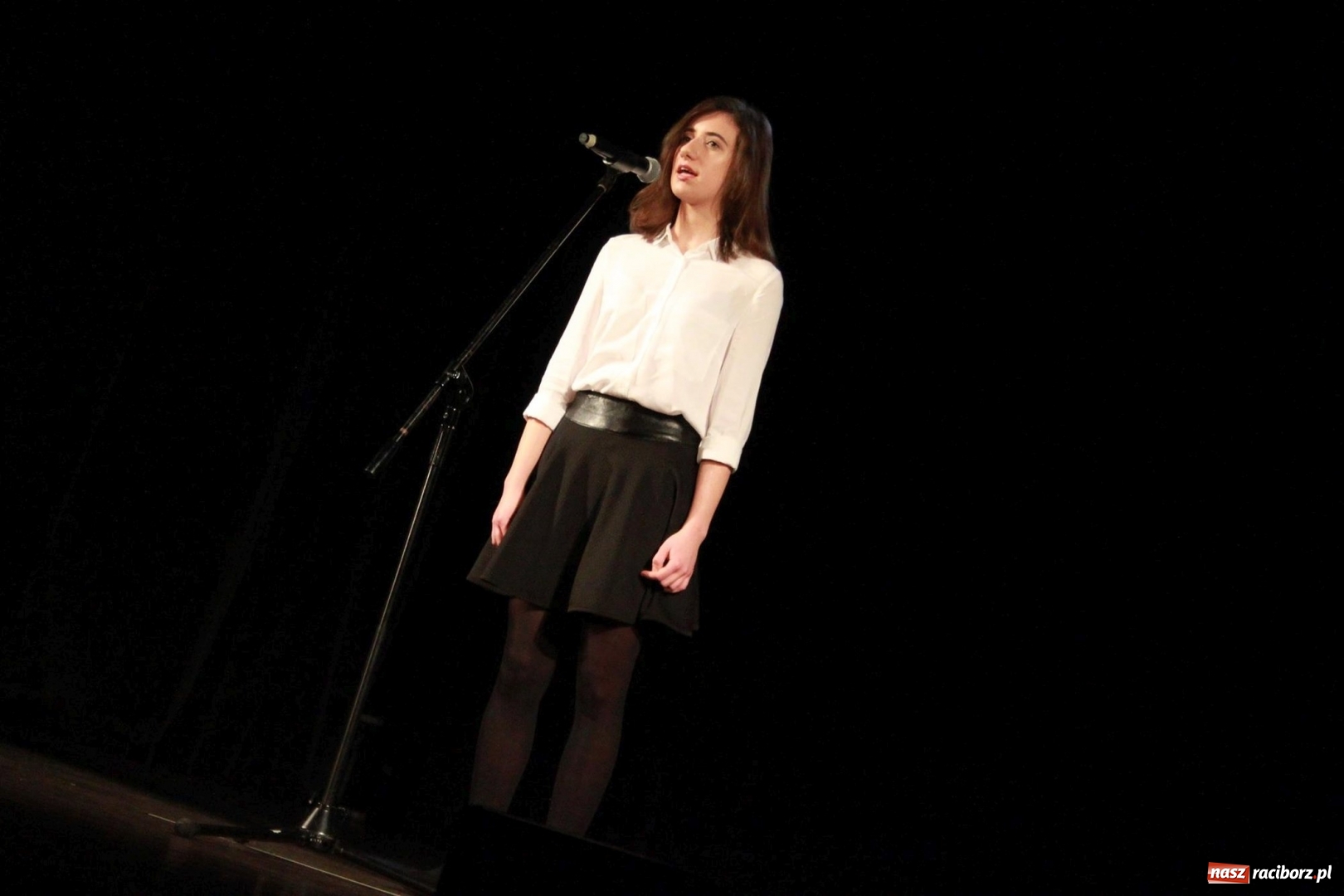 Zdjęcie w galerii na portalu naszraciborz.pl: Miraż na koncercie z okazji 100-lecia Niepodległości  wiadomości z regionu