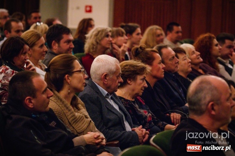 Zdjęcie w galerii na portalu naszraciborz.pl: Finał III PalmJazz Festival. Karen Edwards podbiła serca raciborzan wiadomości z regionu