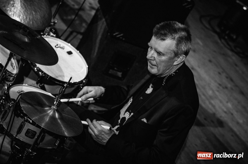 Zdjęcie w galerii na portalu naszraciborz.pl: Finał III PalmJazz Festival. Karen Edwards podbiła serca raciborzan wiadomości z regionu