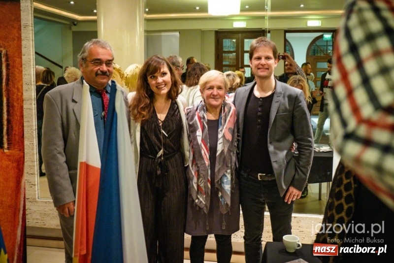 Zdjęcie w galerii na portalu naszraciborz.pl: Finał III PalmJazz Festival. Karen Edwards podbiła serca raciborzan wiadomości z regionu