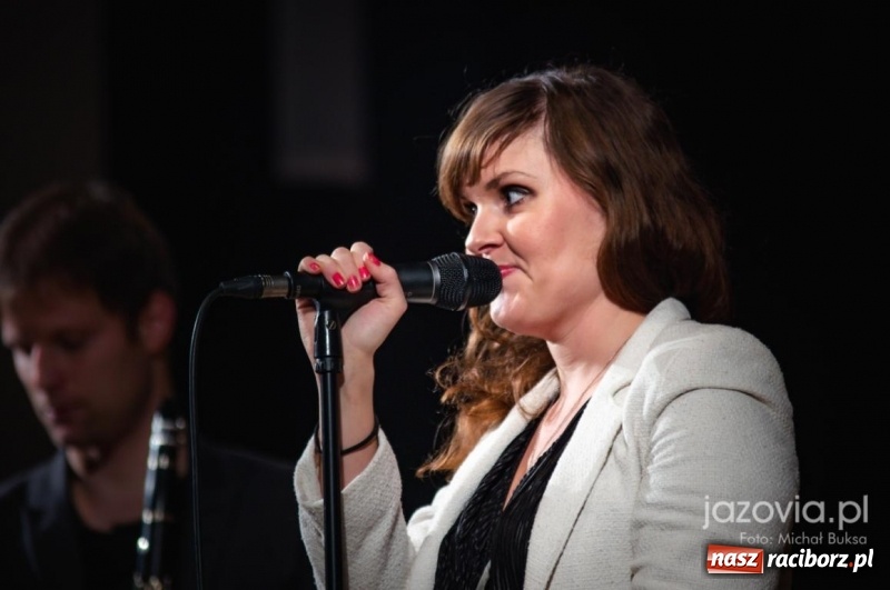 Zdjęcie w galerii na portalu naszraciborz.pl: Finał III PalmJazz Festival. Karen Edwards podbiła serca raciborzan wiadomości z regionu
