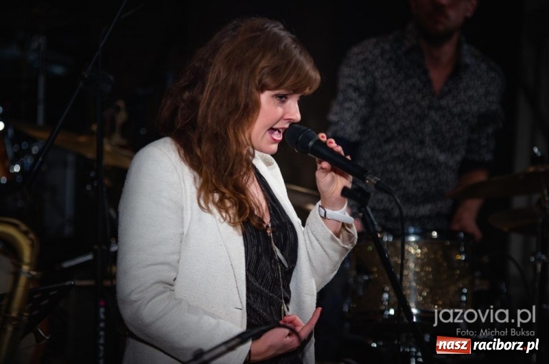Zdjęcie w galerii na portalu naszraciborz.pl: Finał III PalmJazz Festival. Karen Edwards podbiła serca raciborzan wiadomości z regionu