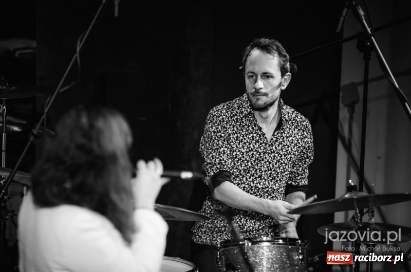 Zdjęcie w galerii na portalu naszraciborz.pl: Finał III PalmJazz Festival. Karen Edwards podbiła serca raciborzan wiadomości z regionu