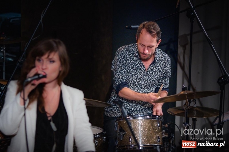 Zdjęcie w galerii na portalu naszraciborz.pl: Finał III PalmJazz Festival. Karen Edwards podbiła serca raciborzan wiadomości z regionu