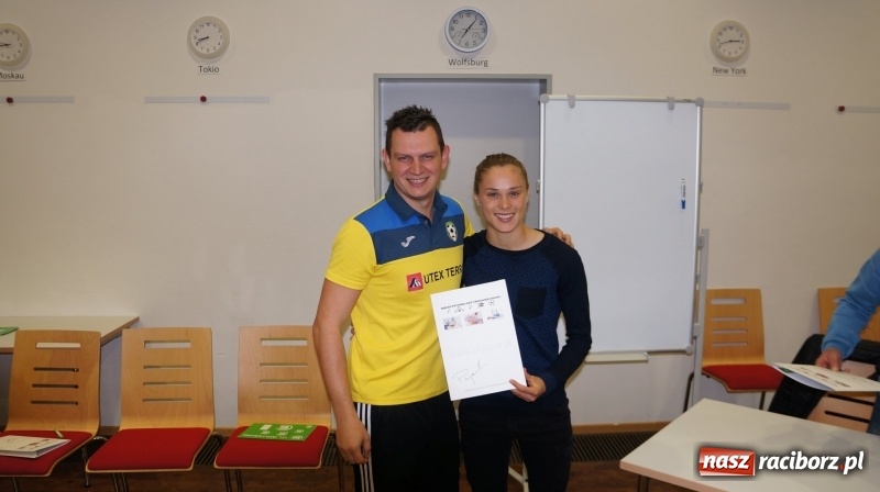 Zdjęcie w galerii na portalu naszraciborz.pl: Z Tworkowa do VfL Wolfsburg. Trener Piotr Mucha na stażu w klubie Bundesligi wiadomości z regionu