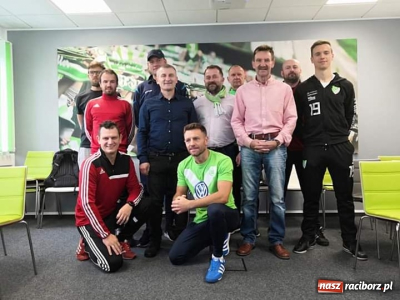 Zdjęcie w galerii na portalu naszraciborz.pl: Z Tworkowa do VfL Wolfsburg. Trener Piotr Mucha na stażu w klubie Bundesligi wiadomości z regionu