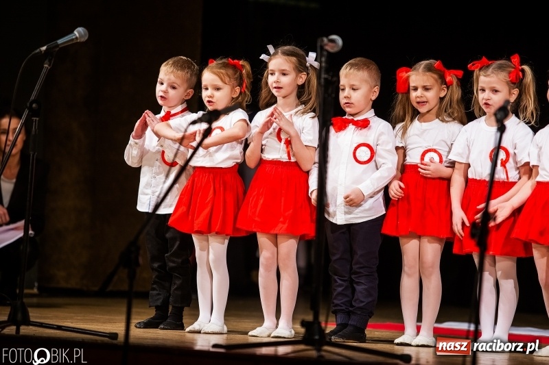 Zdjęcie w galerii na portalu naszraciborz.pl: II Przegląd Małych Form Teatralnych w RCK wiadomości z regionu