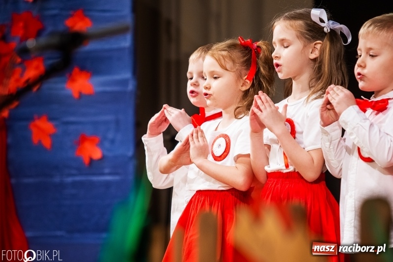 Zdjęcie w galerii na portalu naszraciborz.pl: II Przegląd Małych Form Teatralnych w RCK wiadomości z regionu