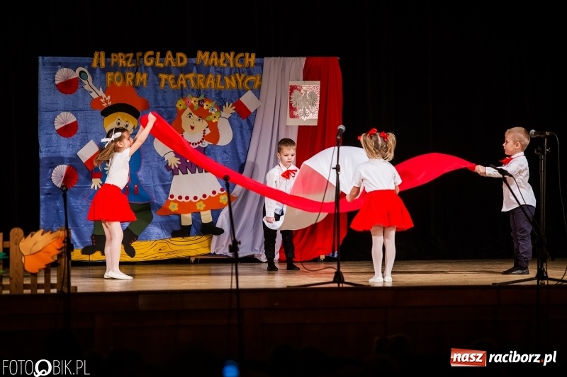 Zdjęcie w galerii na portalu naszraciborz.pl: II Przegląd Małych Form Teatralnych w RCK wiadomości z regionu