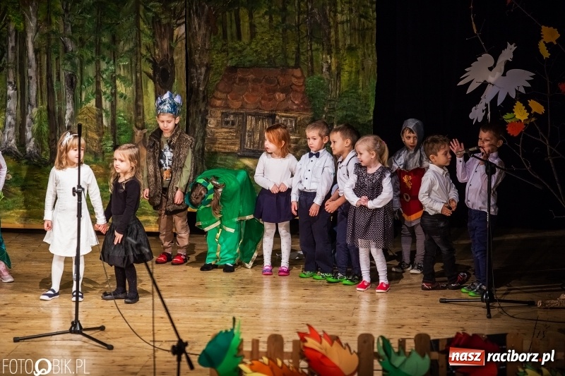 Zdjęcie w galerii na portalu naszraciborz.pl: II Przegląd Małych Form Teatralnych w RCK wiadomości z regionu