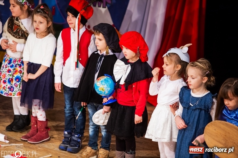 Zdjęcie w galerii na portalu naszraciborz.pl: II Przegląd Małych Form Teatralnych w RCK wiadomości z regionu