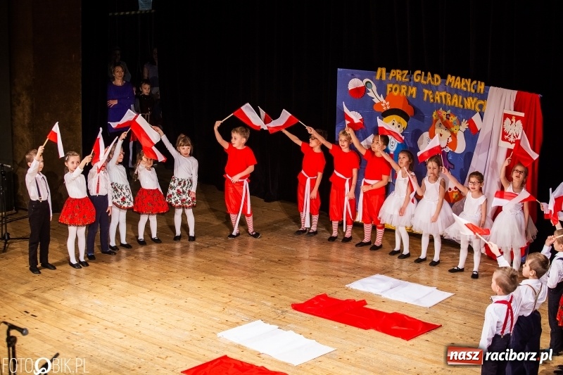 Zdjęcie w galerii na portalu naszraciborz.pl: II Przegląd Małych Form Teatralnych w RCK wiadomości z regionu