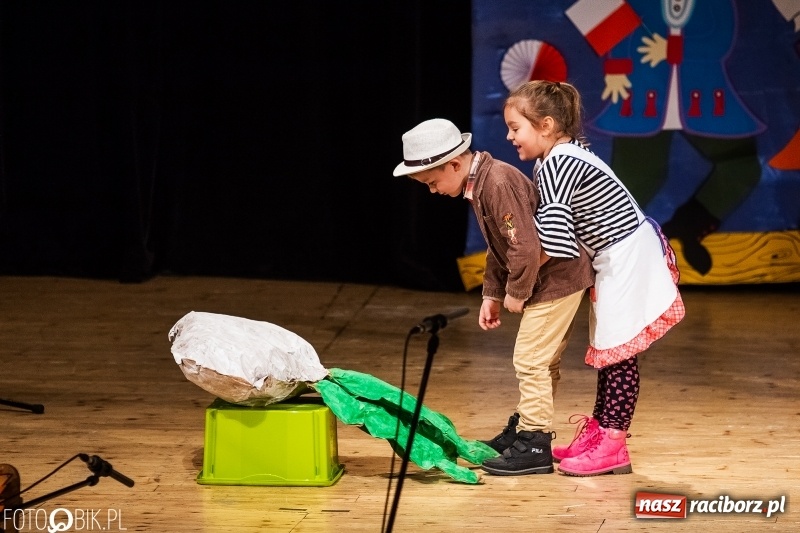 Zdjęcie w galerii na portalu naszraciborz.pl: II Przegląd Małych Form Teatralnych w RCK wiadomości z regionu