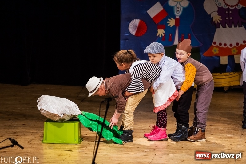 Zdjęcie w galerii na portalu naszraciborz.pl: II Przegląd Małych Form Teatralnych w RCK wiadomości z regionu