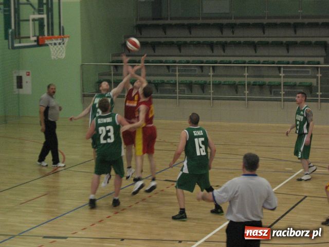 Zdjęcie w galerii na portalu naszraciborz.pl: PLAYOFFS rozpoczęte wiadomości z regionu