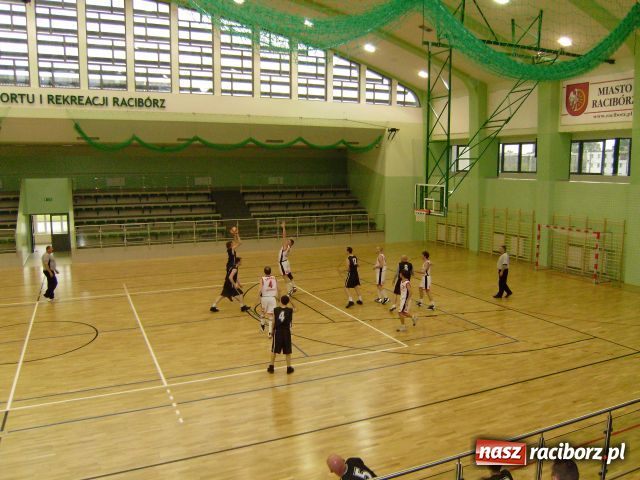 Zdjęcie w galerii na portalu naszraciborz.pl: PLAYOFFS rozpoczęte wiadomości z regionu