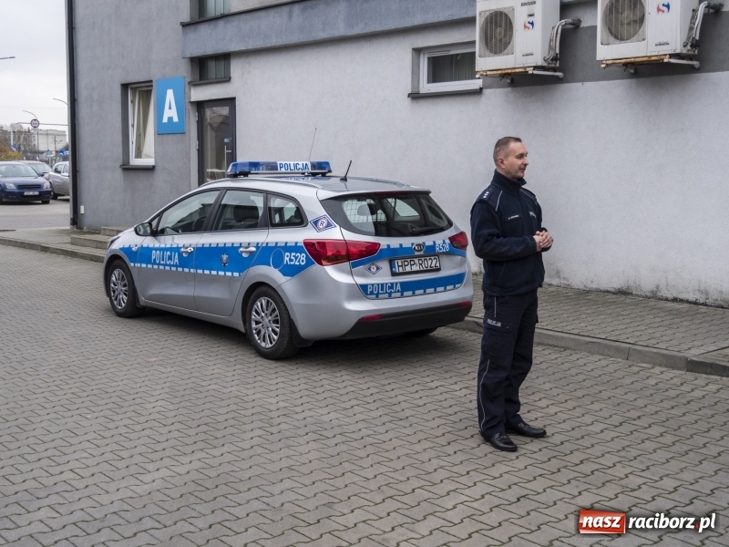 Zdjęcie w galerii na portalu naszraciborz.pl: Zostań Policjantem! Dzień otwarty w Komendzie Powiatowej Policji wiadomości z regionu