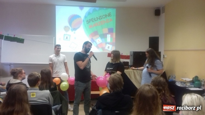 Zdjęcie w galerii na portalu naszraciborz.pl: Zostań Gwiazdą, oswajaj tygrysa! – program profilaktyki zintegrowanej w CKZiU nr 1 wiadomości z regionu