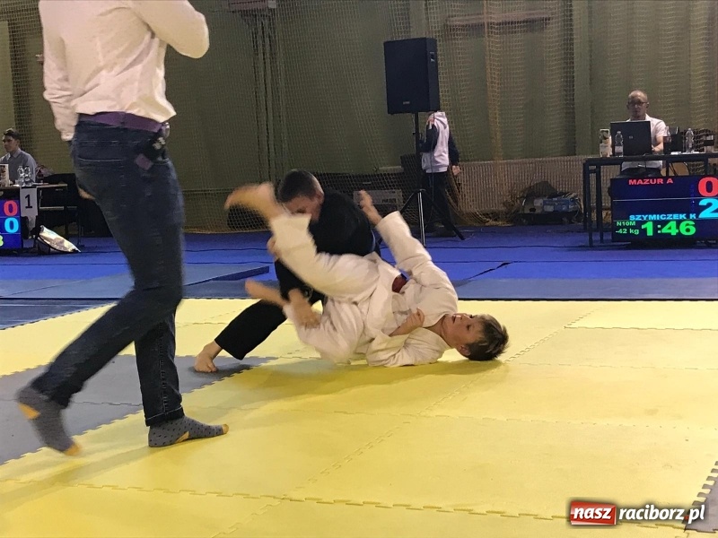 Zdjęcie w galerii na portalu naszraciborz.pl: Łamatorzy zaimponowali na kuźniańskich matach  wiadomości z regionu