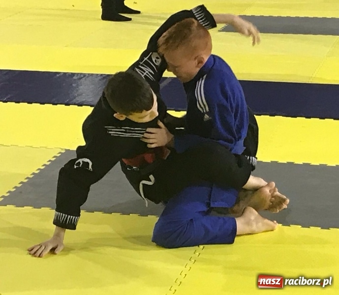 Zdjęcie w galerii na portalu naszraciborz.pl: Łamatorzy zaimponowali na kuźniańskich matach  wiadomości z regionu