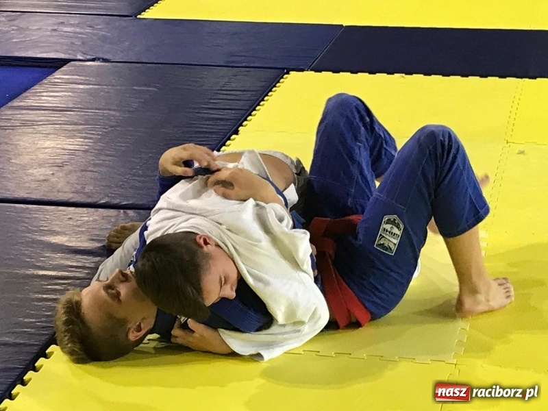 Zdjęcie w galerii na portalu naszraciborz.pl: Łamatorzy zaimponowali na kuźniańskich matach  wiadomości z regionu