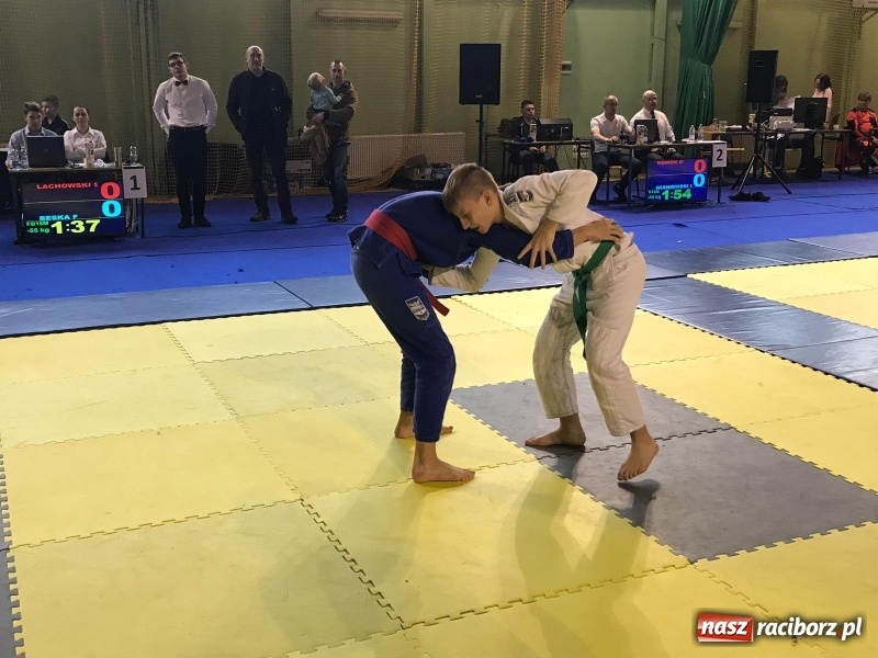 Zdjęcie w galerii na portalu naszraciborz.pl: Łamatorzy zaimponowali na kuźniańskich matach  wiadomości z regionu