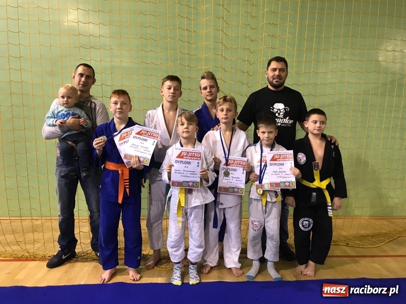 Zdjęcie w galerii na portalu naszraciborz.pl: Łamatorzy zaimponowali na kuźniańskich matach  wiadomości z regionu