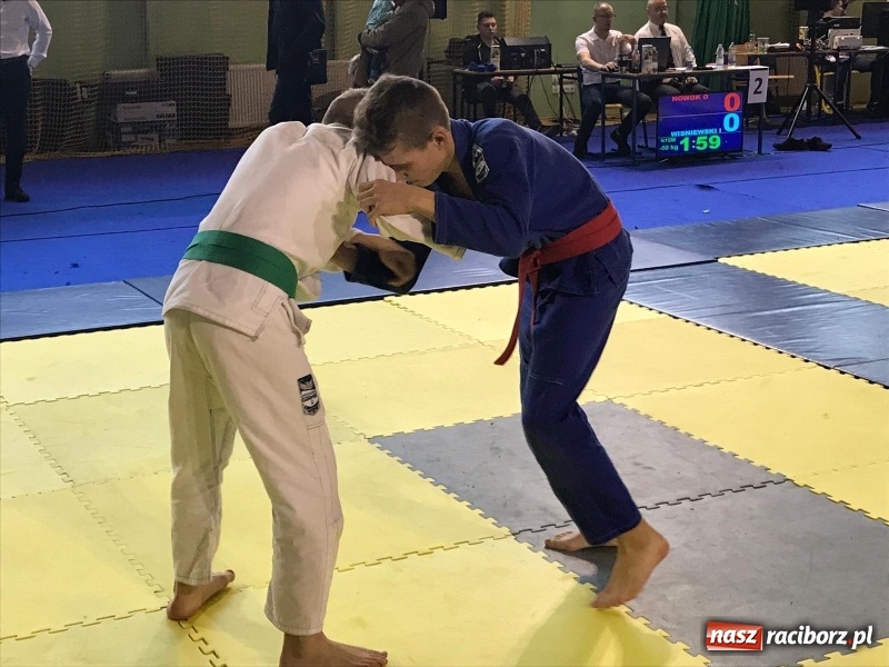 Zdjęcie w galerii na portalu naszraciborz.pl: Łamatorzy zaimponowali na kuźniańskich matach  wiadomości z regionu