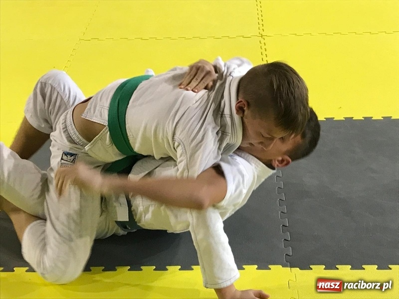 Zdjęcie w galerii na portalu naszraciborz.pl: Łamatorzy zaimponowali na kuźniańskich matach  wiadomości z regionu