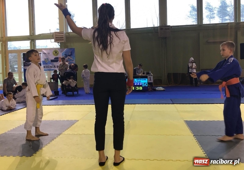 Zdjęcie w galerii na portalu naszraciborz.pl: Łamatorzy zaimponowali na kuźniańskich matach  wiadomości z regionu