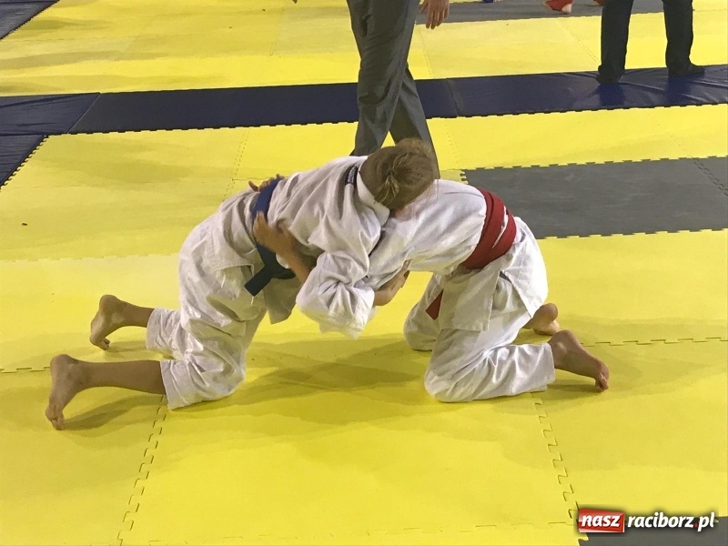 Zdjęcie w galerii na portalu naszraciborz.pl: Łamatorzy zaimponowali na kuźniańskich matach  wiadomości z regionu