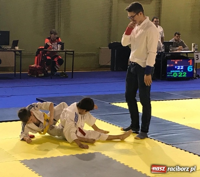 Zdjęcie w galerii na portalu naszraciborz.pl: Łamatorzy zaimponowali na kuźniańskich matach  wiadomości z regionu