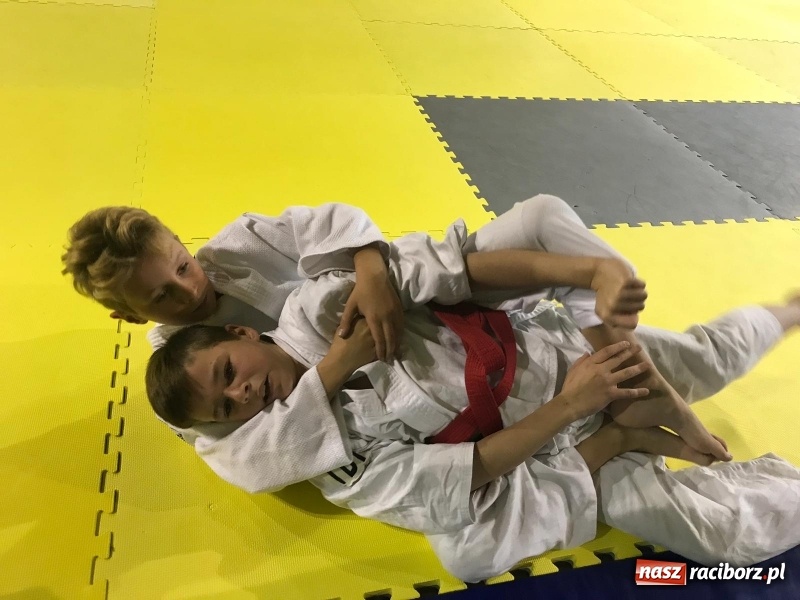 Zdjęcie w galerii na portalu naszraciborz.pl: Łamatorzy zaimponowali na kuźniańskich matach  wiadomości z regionu