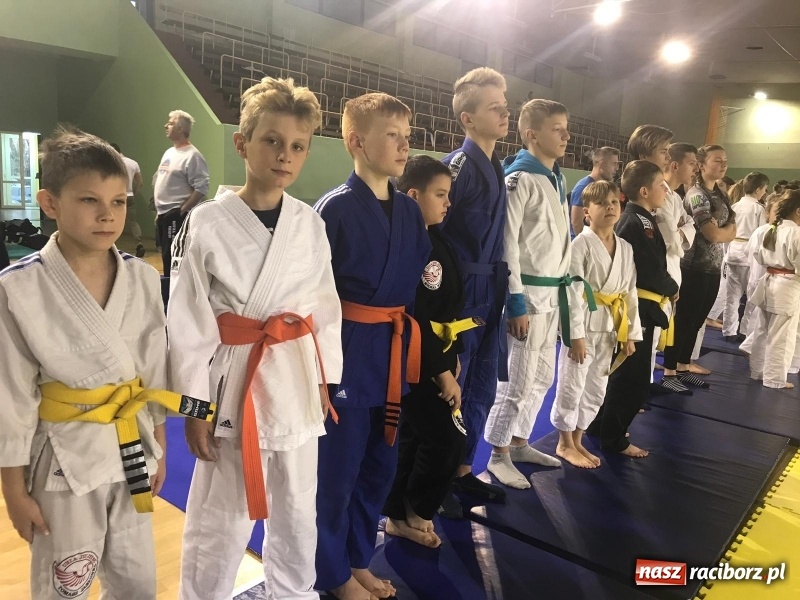 Zdjęcie w galerii na portalu naszraciborz.pl: Łamatorzy zaimponowali na kuźniańskich matach  wiadomości z regionu