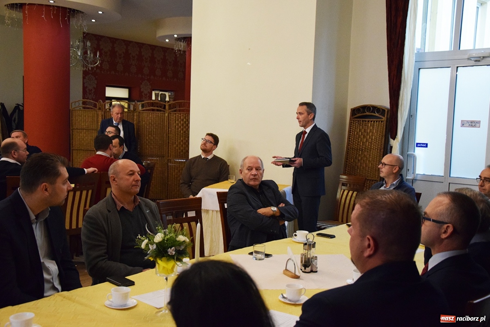 Zdjęcie w galerii na portalu naszraciborz.pl: Przedsiębiorcy zjedli śniadanie z nowymi władzami  wiadomości z regionu