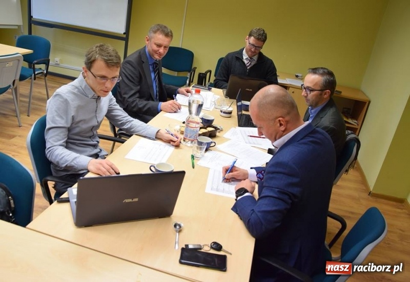 Zdjęcie w galerii na portalu naszraciborz.pl: Pięć biznesplanów walczy o pięć tysięcy złotych  wiadomości z regionu