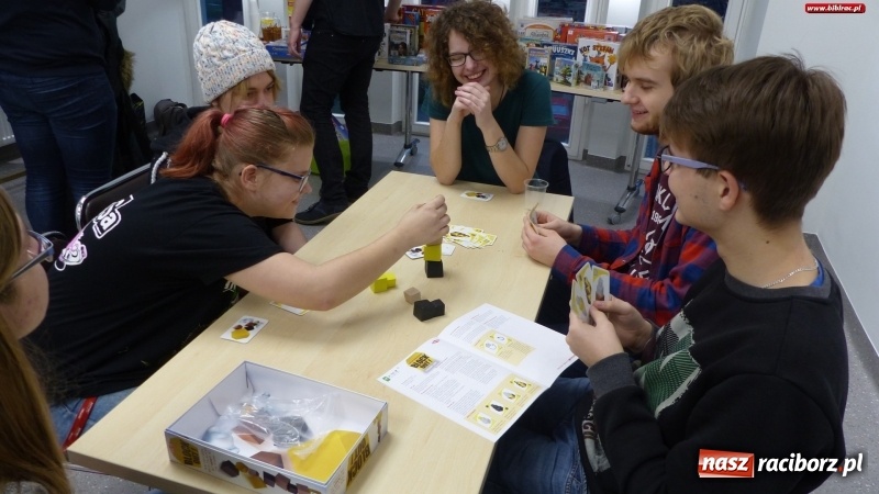 Zdjęcie w galerii na portalu naszraciborz.pl: Raciborska biblioteka stawia na planszówki wiadomości z regionu
