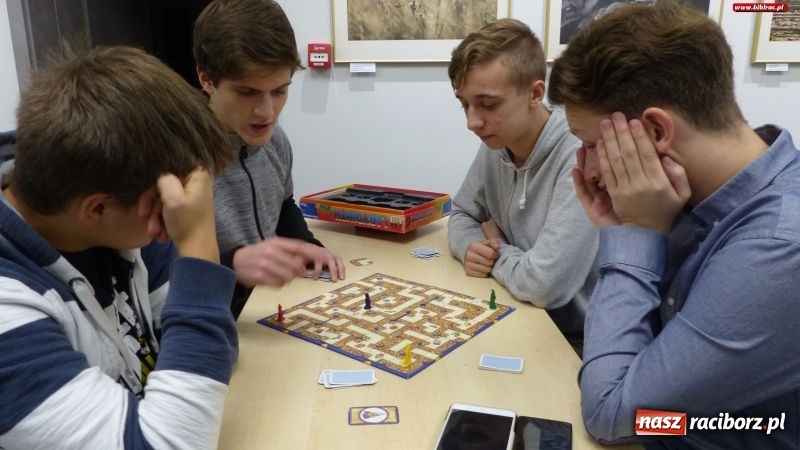 Zdjęcie w galerii na portalu naszraciborz.pl: Raciborska biblioteka stawia na planszówki wiadomości z regionu