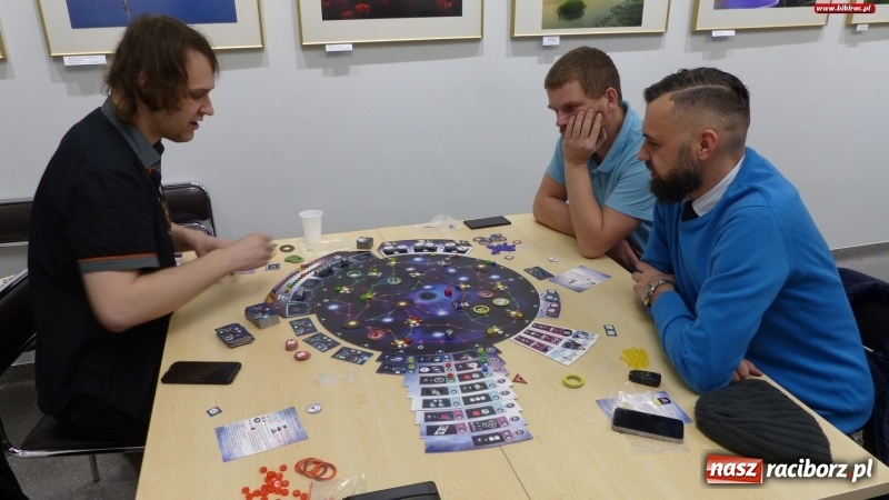 Zdjęcie w galerii na portalu naszraciborz.pl: Raciborska biblioteka stawia na planszówki wiadomości z regionu