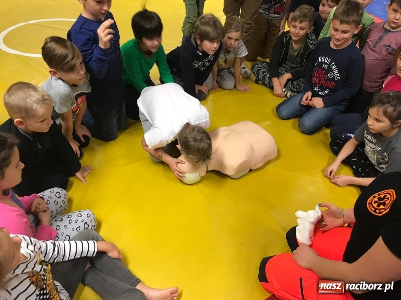 Zdjęcie w galerii na portalu naszraciborz.pl: Kolejne zajęcia profilaktyczne w Klubie Łamator  wiadomości z regionu