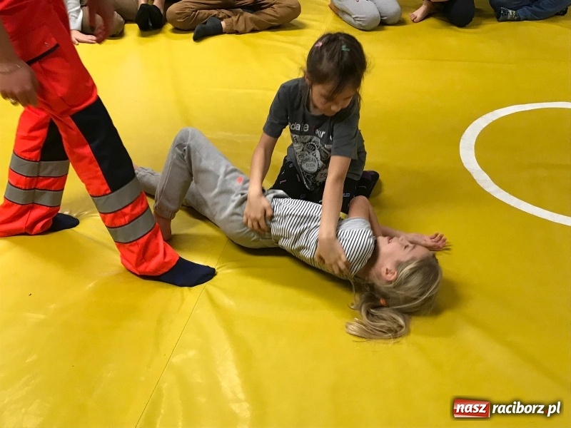 Zdjęcie w galerii na portalu naszraciborz.pl: Kolejne zajęcia profilaktyczne w Klubie Łamator  wiadomości z regionu