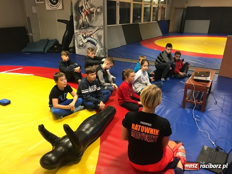 Zdjęcie w galerii na portalu naszraciborz.pl: Kolejne zajęcia profilaktyczne w Klubie Łamator  wiadomości z regionu
