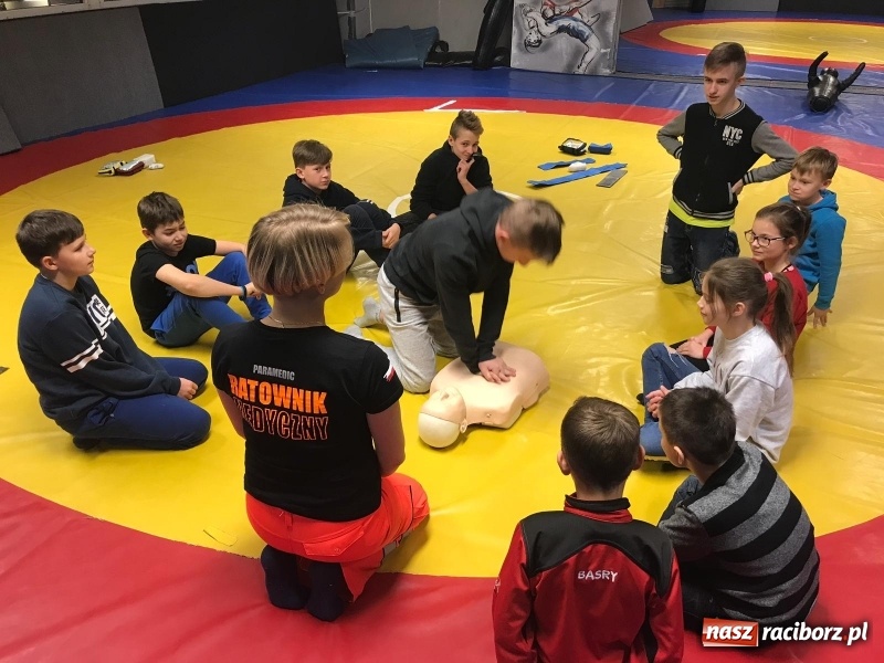 Zdjęcie w galerii na portalu naszraciborz.pl: Kolejne zajęcia profilaktyczne w Klubie Łamator  wiadomości z regionu