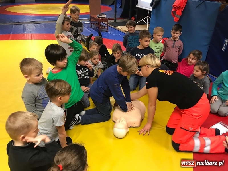 Zdjęcie w galerii na portalu naszraciborz.pl: Kolejne zajęcia profilaktyczne w Klubie Łamator  wiadomości z regionu