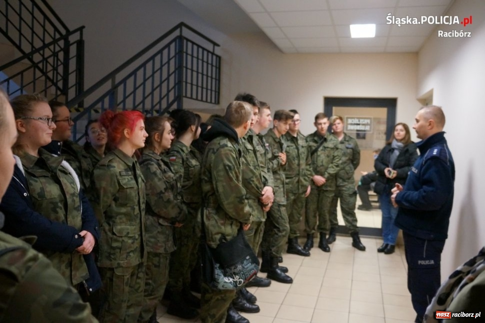 Zdjęcie w galerii na portalu naszraciborz.pl: Policja szuka narybku. Dzień otwarty w komendzie FOTO i WIDEO wiadomości z regionu